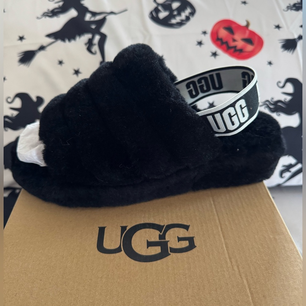 Black UGG Fluff Yeah Slide